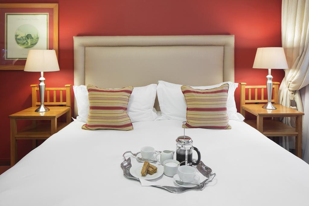 Kingfisher Guesthouse Port Elizabeth Ngoại thất bức ảnh