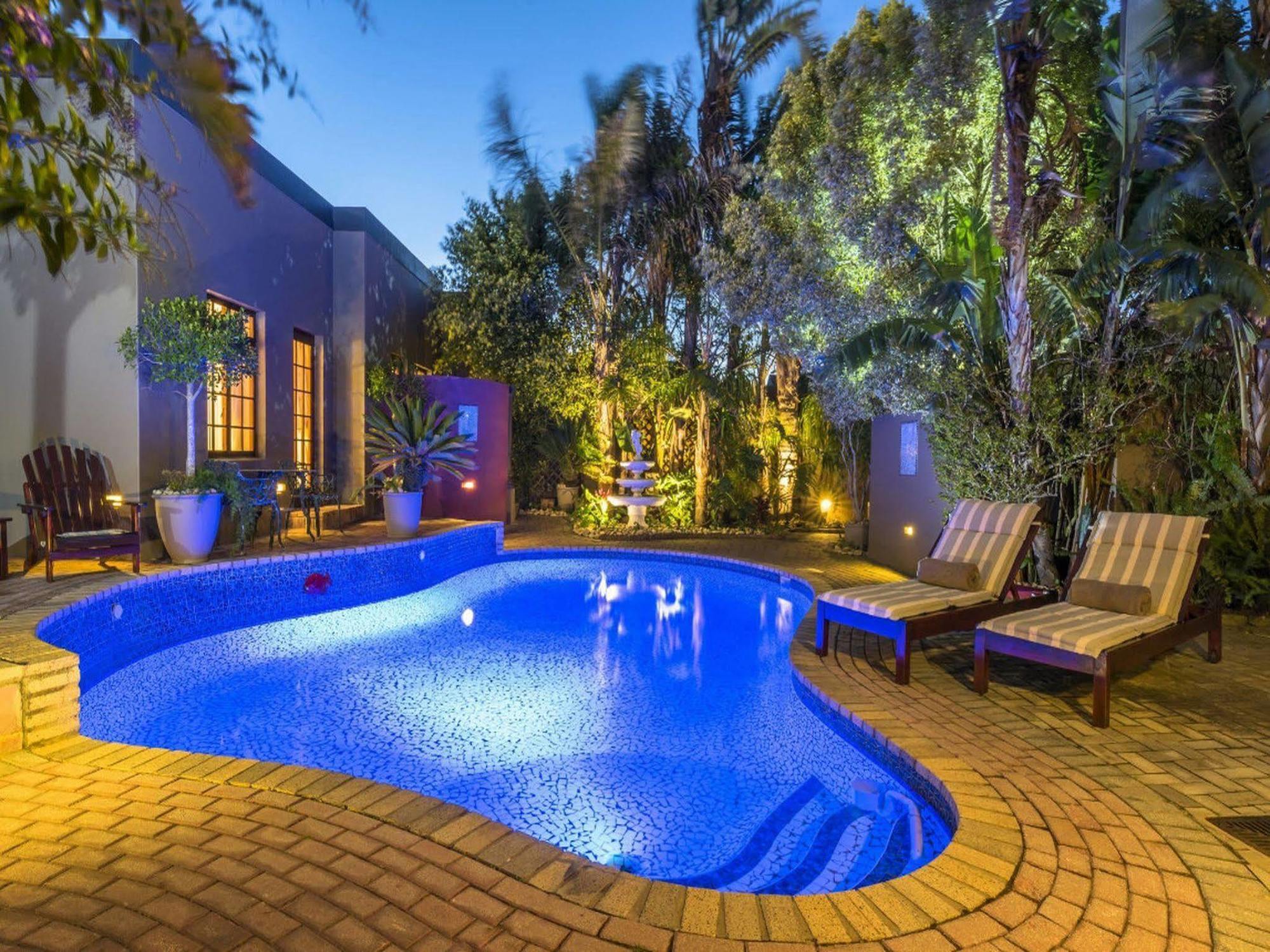 Kingfisher Guesthouse Port Elizabeth Ngoại thất bức ảnh